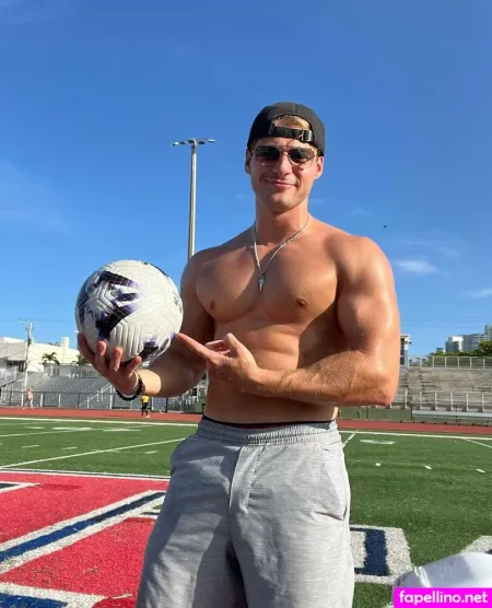 Soccerstudd OnlyFans Thumbnail #fevRvpfcU1