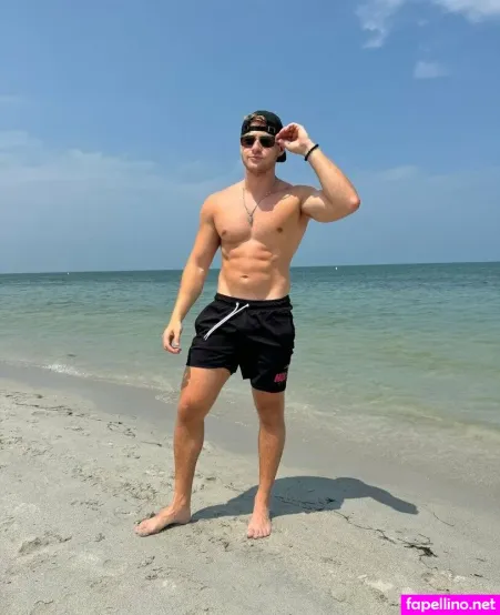 Soccerstudd OnlyFans Thumbnail #rDMi2nmFJs