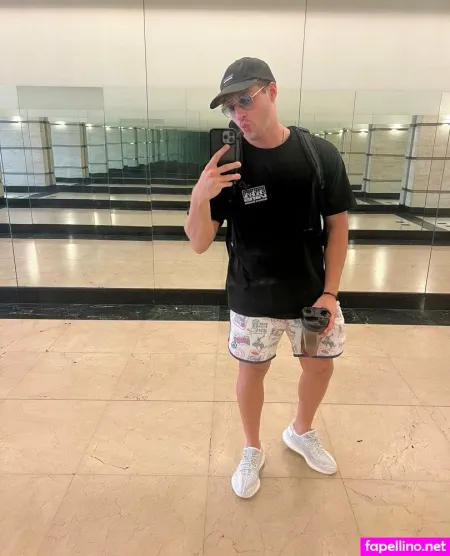 Soccerstudd OnlyFans Thumbnail #zlLb5dX3fL
