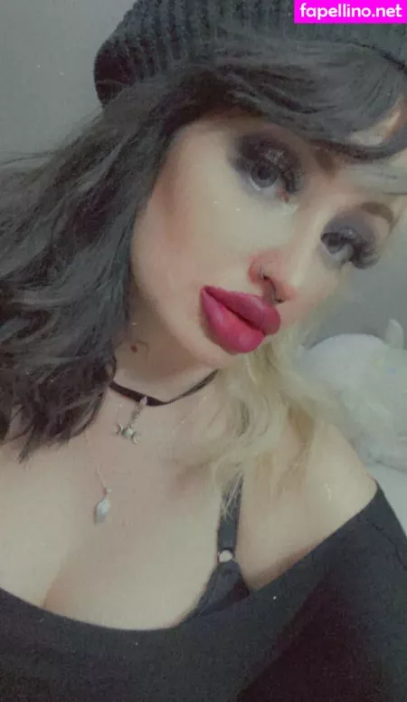 Socio Hoe OnlyFans Thumbnail #mWXdVaPVSx