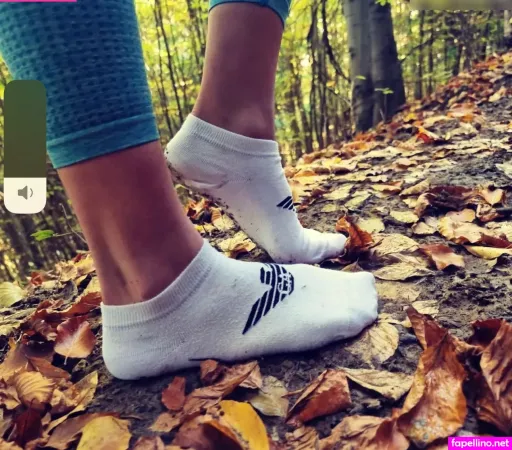 Socksqueenforyou OnlyFans Thumbnail #JN2amvyvfo
