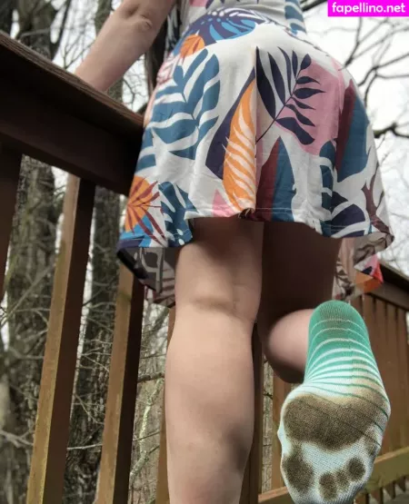 Socksyfeetbae OnlyFans Thumbnail #CZX9rLj8xa