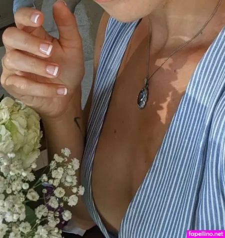 Soe Gschwind OnlyFans Thumbnail #17t1woQXBu