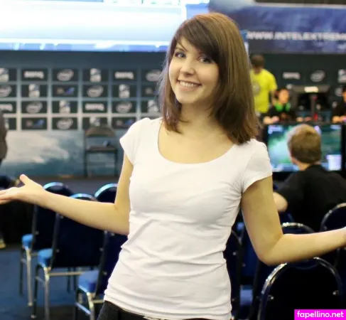 Soe Gschwind OnlyFans Thumbnail #Lkx2kb0JkL