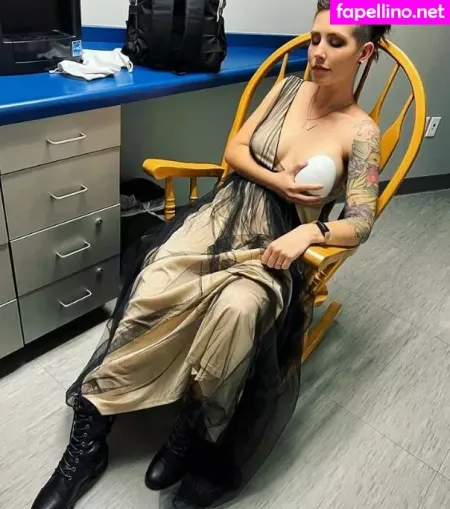 Soe Gwchwind OnlyFans Thumbnail #TnYZBmO8cj