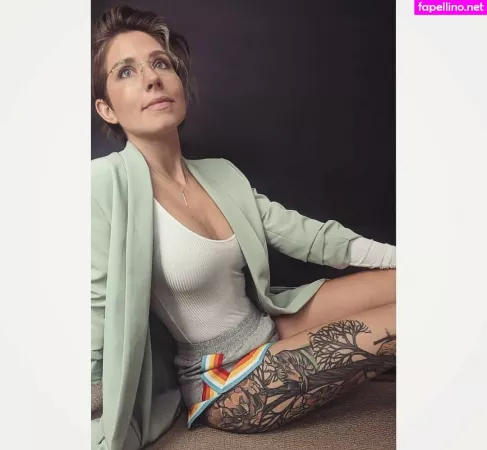 Soe Gwchwind OnlyFans Thumbnail #nL4tfYUJjs