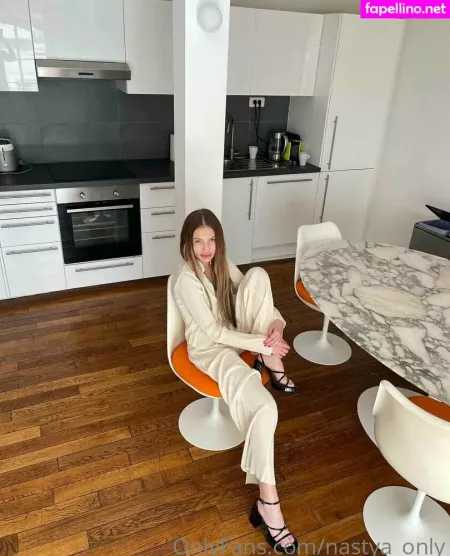 Sofa Ukr OnlyFans Thumbnail #DG4ctem3YM