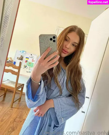 Sofa Ukr OnlyFans Thumbnail #IKUnU1CyMg