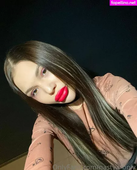 Sofa Ukr OnlyFans Thumbnail #wjAR21SFC5