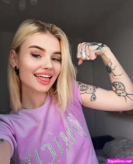 Sofaaaaaaaaaa OnlyFans Thumbnail #FfL4spc2Iu