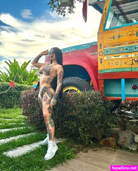 Sofhia Cruz OnlyFans Thumbnail #CvzwlecJrp