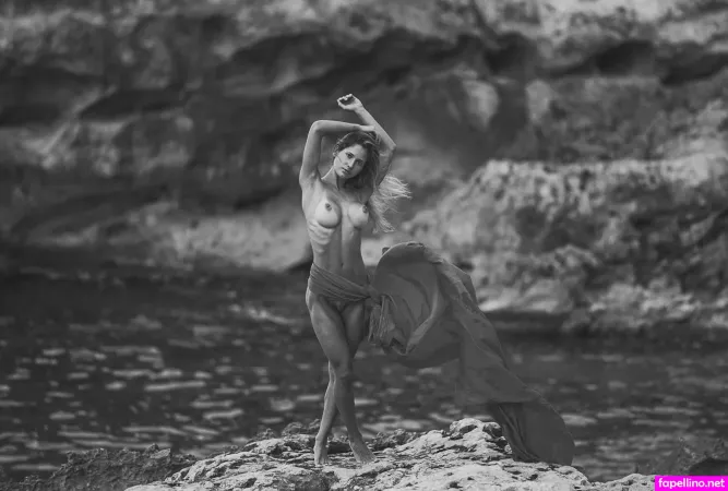 Sofia Alegre Costa OnlyFans Thumbnail #5SMPsPFiOA