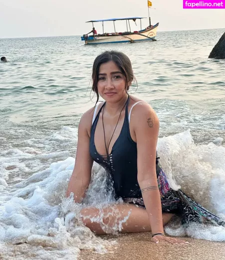 Sofia Ansari OnlyFans Thumbnail #LswUwrXccO
