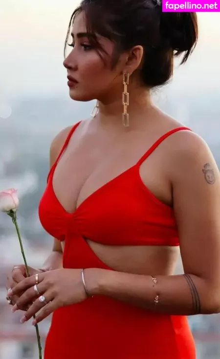 Sofia Ansari OnlyFans Thumbnail #a0rmU4AsYF