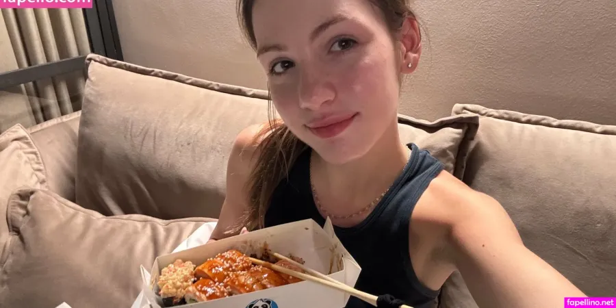 Sofia Ash OnlyFans Thumbnail #9famNGpP13