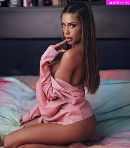 Sofia Barbieri OnlyFans Thumbnail #BiHZs2gcLi