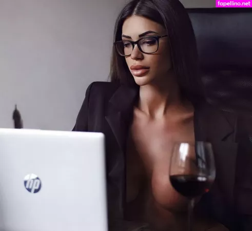 Sofia Barbieri OnlyFans Thumbnail #engfdHGvmt