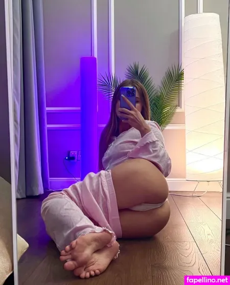 Sofia Brooks OnlyFans Thumbnail #FupFAjur1s