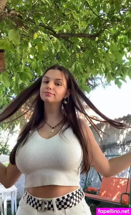 Sofia C OnlyFans Thumbnail #Z1rwYdbhFJ