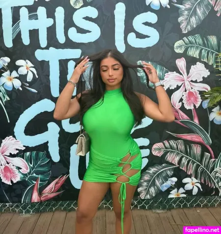 Sofia Deroian OnlyFans Thumbnail #39glAZCLek