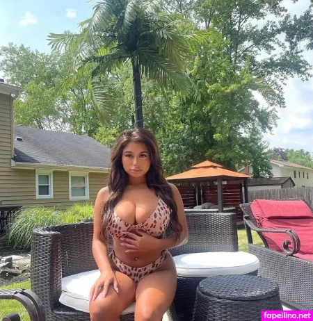 Sofia Deroian OnlyFans Thumbnail #3Ud7vSoAYJ