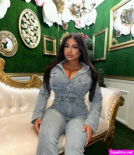 Sofia Deroian OnlyFans Thumbnail #DDbX8EhbqY