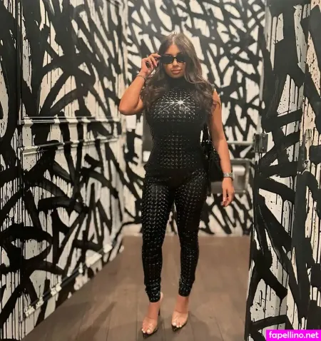 Sofia Deroian OnlyFans Thumbnail #UilYp9sh4e