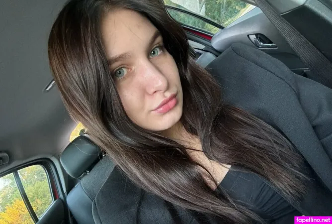 Sofia Foxy OnlyFans Thumbnail #FFcrXhdpmb