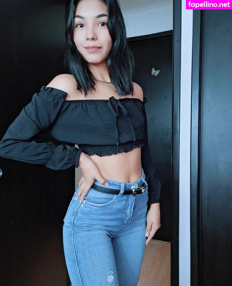 sofia.grace, sofiagrace123, therealsophiagrace Nude Leaked OnlyFans Photo #snmEg0F4f7