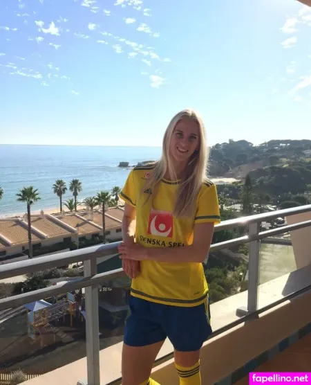 Sofia Jakobsson OnlyFans Thumbnail #FibHqYSdBx