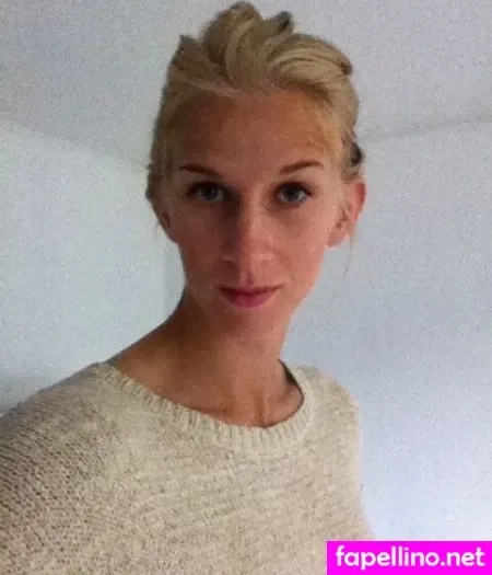 Sofia Jakobsson OnlyFans Thumbnail #u9KILwO2D7