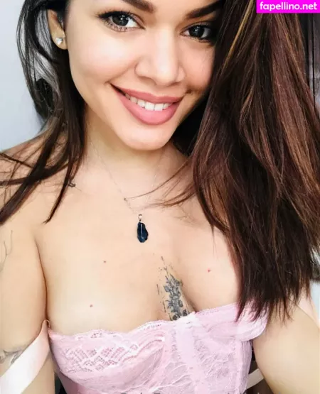 Sofia Jones2 OnlyFans Thumbnail #R9h0ifF13H