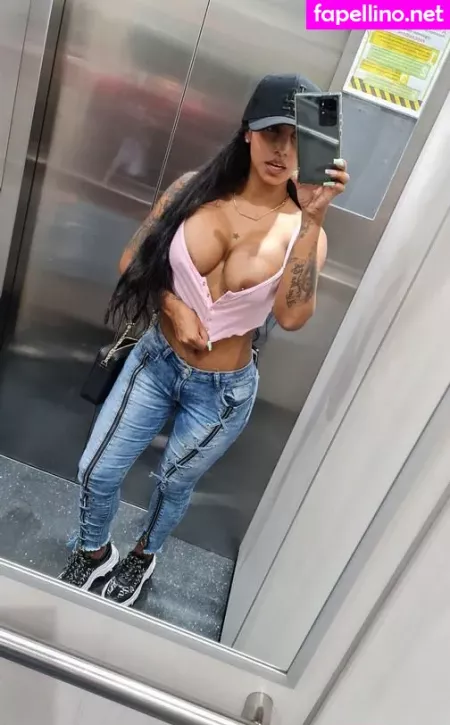 Sofia Leon OnlyFans Thumbnail #ESAa1F0bjU