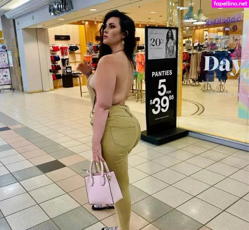 Sofia Macbeth OnlyFans Thumbnail #CjAvvMLC3m