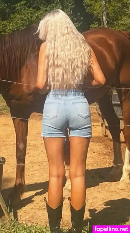 Sofia Mcdonald OnlyFans Thumbnail #MmaUjDBQHT