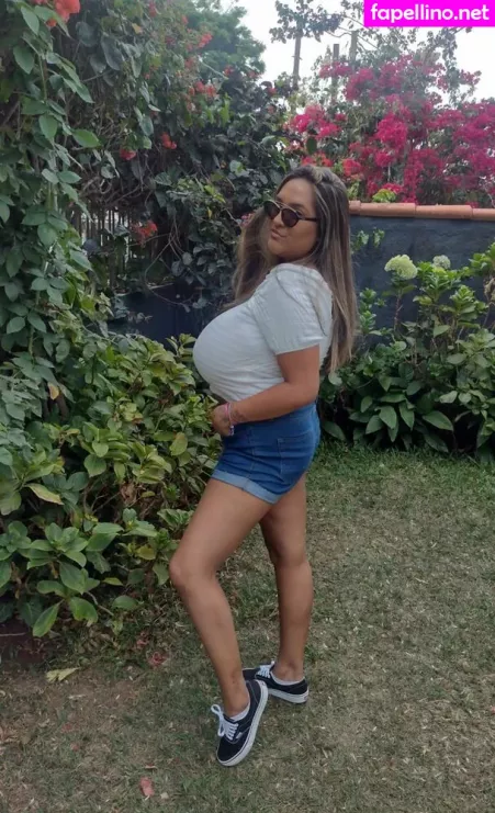 Sofia Mendonca OnlyFans Thumbnail #N3Qc1N0ea5