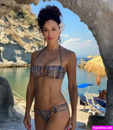 Sofia Milos OnlyFans Thumbnail #jPYus9stMV
