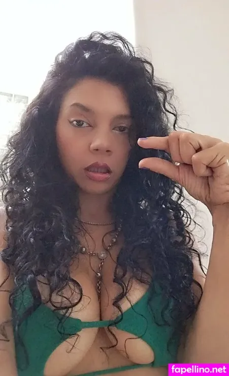 Sofia Missbrunette OnlyFans Thumbnail #umYfmN0uij