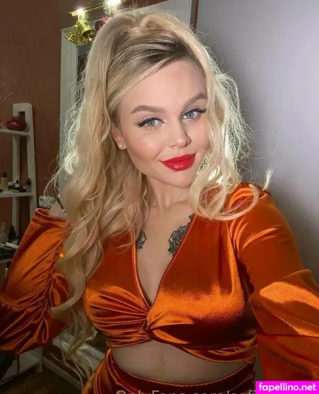 Sofia Moor OnlyFans Thumbnail #fAaJPdsCgu