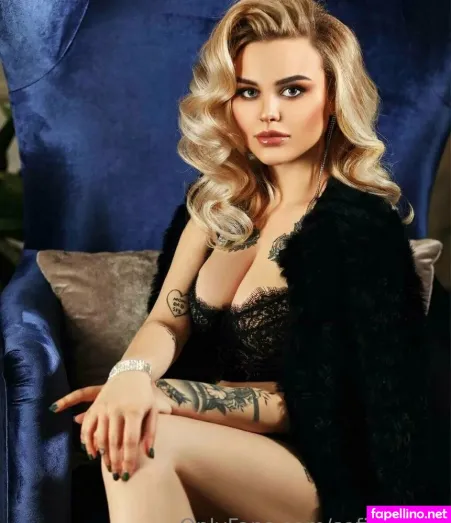 Sofia Moor OnlyFans Thumbnail #hjT9imAiW1