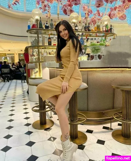 Sofia Moor OnlyFans Thumbnail #k04ouP4H8T