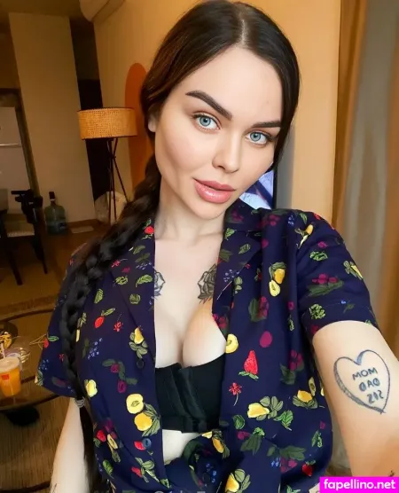 Sofia Moor OnlyFans Thumbnail #mVMnZ2U49h