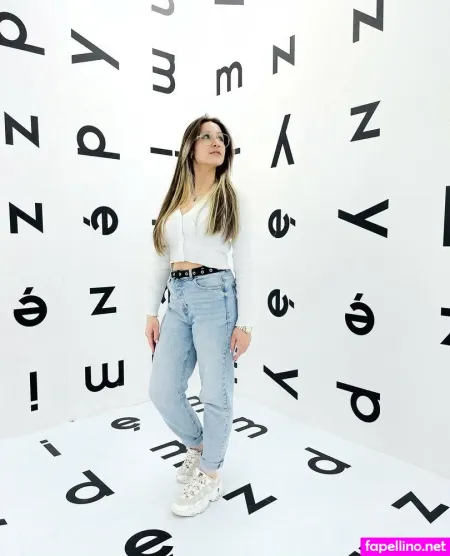 Sofia Murrrr OnlyFans Thumbnail #141Rtw9pEL