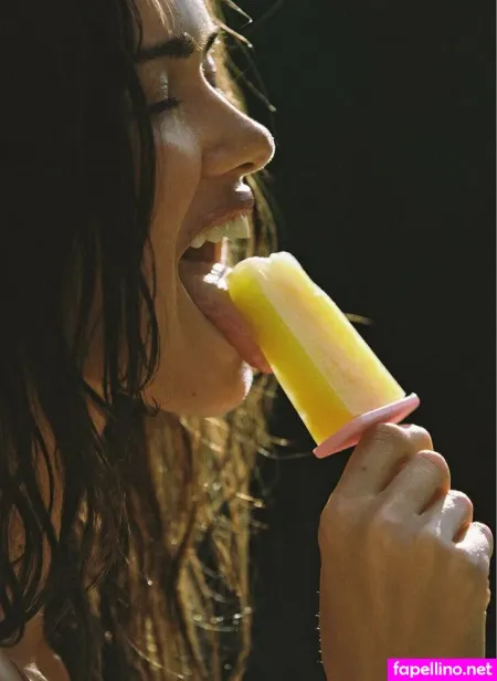 Sofia Reynal OnlyFans Thumbnail #fn5qsiWJzs