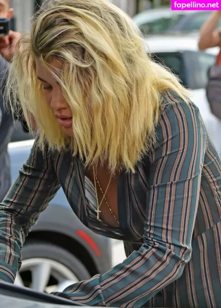 Sofia Richie OnlyFans Thumbnail #qcNn1XsOU8