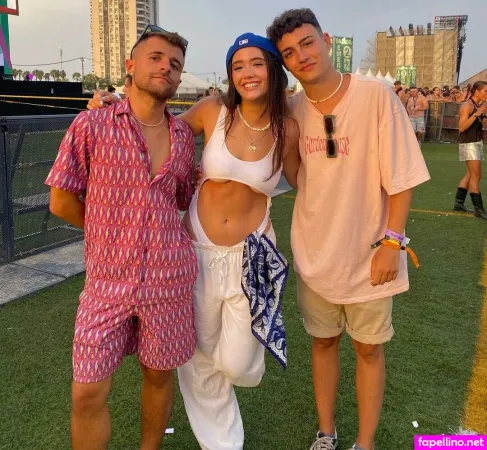 Sofia Rodriguez OnlyFans Thumbnail #zyemQ3w8rk