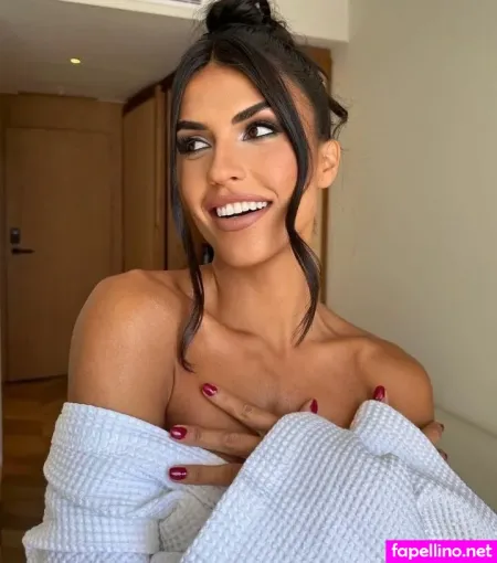 Sofia Suescun OnlyFans Thumbnail #4Jtmnr0wlk