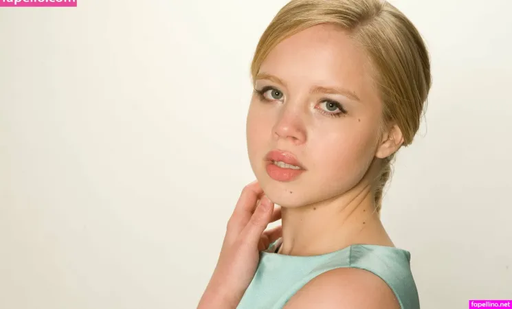 Sofia Vassilieva OnlyFans Thumbnail #y0lkksONFf