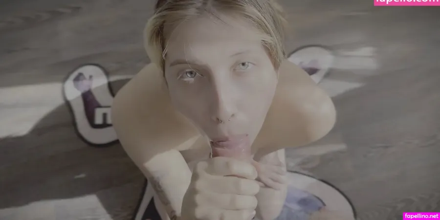 Sofia Young Main Profile Photo