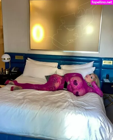 Sofia38nn OnlyFans Thumbnail #Zgc0s7C10L